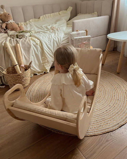 Compact packaging Lunatoys Rocking Chair