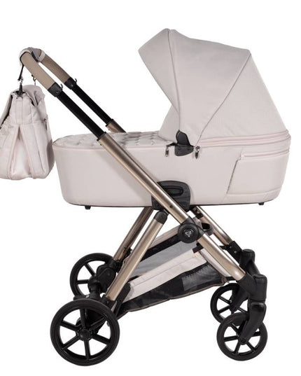 Junama Ellegante carriage