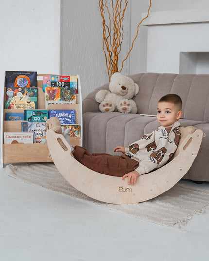 Compact Pikler Arch for small spaces