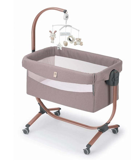 Cot with fastening straps