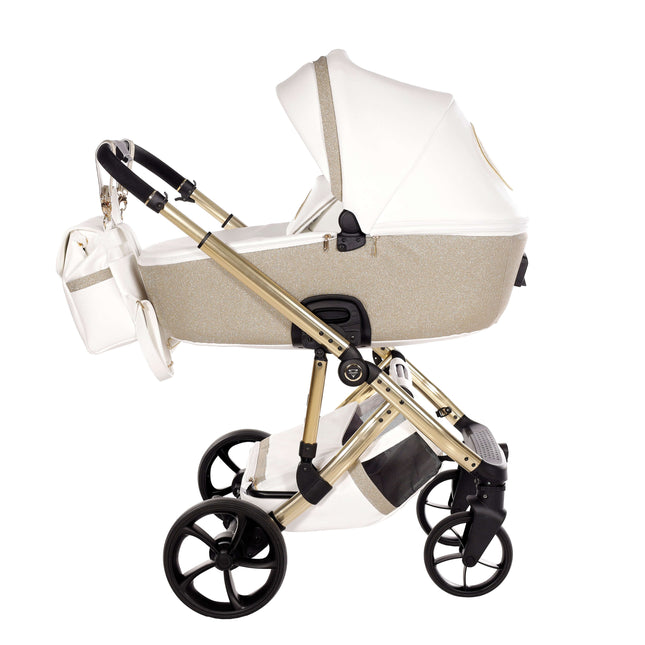 Junama TERMO GLITTER ECO Stroller in white and glitter gold, lightweight and stylish baby carrier.
