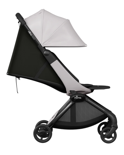 Leatherette handlebar grip close‑up