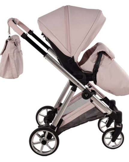 stroller with premium finish