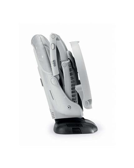 Adjustable height booster seat