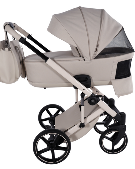 Misty grey stroller sleek look