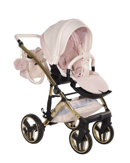 stroller with compact storage