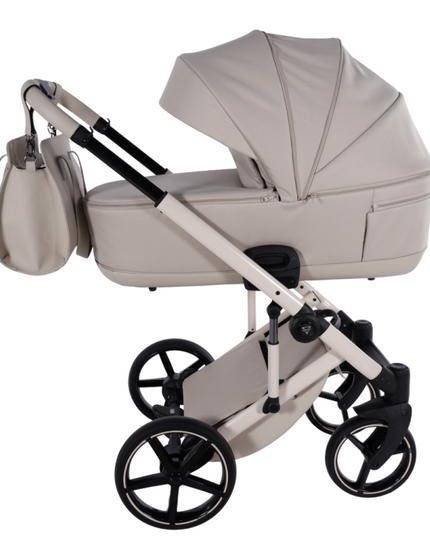 Thermo fabric stroller detail close‑up