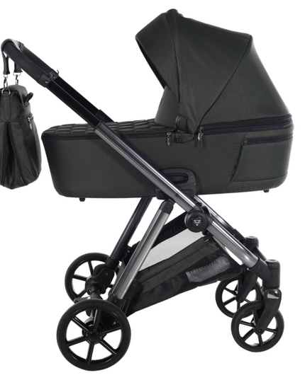 Junama Ellegante vs Bugaboo stroller