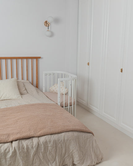 adjustable floor height crib