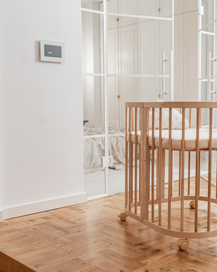 desk and chair crib