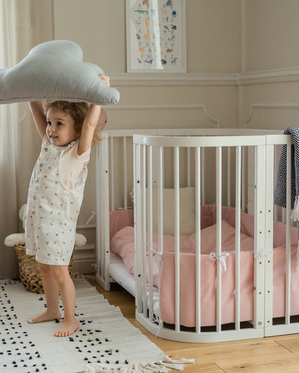 crib grows with child