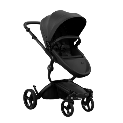 Mima XARI MAX stroller with a black seat and black pad on a black chassis, featuring a sleek design.