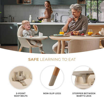 Safe eating in Kinderkraft FINI 2 High Chair with safety features for babies