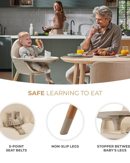 Safe eating in Kinderkraft FINI 2 High Chair with safety features for babies