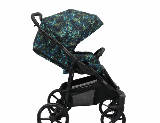 Functional Kunert Stroller MATA in upright position with a camouflage canopy